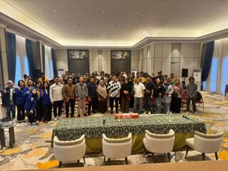 Gelar Dialog Rakyat, Andi Adi Soroti Penguatan Pendidikan dan Kesehatan