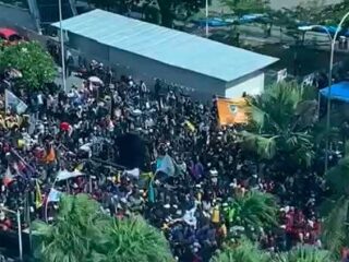 Empat Wartawan Samarinda Dapat Intimidasi Saat Liput Aksi 214 Depan Kantor Gubernur Kaltim